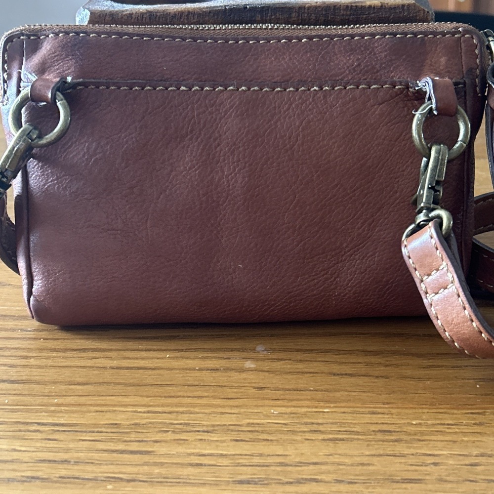 Vintage Frye Mindy Stadium Versatile Cognac Crossbody Slotted Leather Bag - Picture 3 of 10